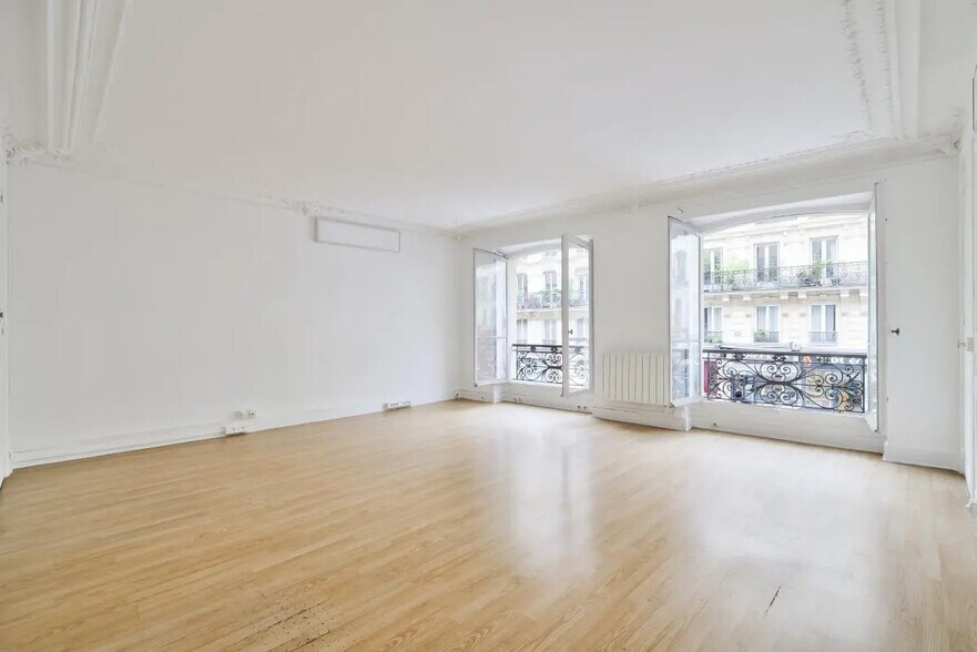 Bureau dans Paris à louer - Photo de l’immeuble – Image 1 sur 7