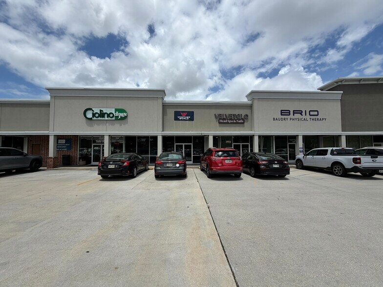 7335-7373 Jefferson Hwy, Harahan, LA à louer - Photo de l’immeuble – Image 2 sur 39