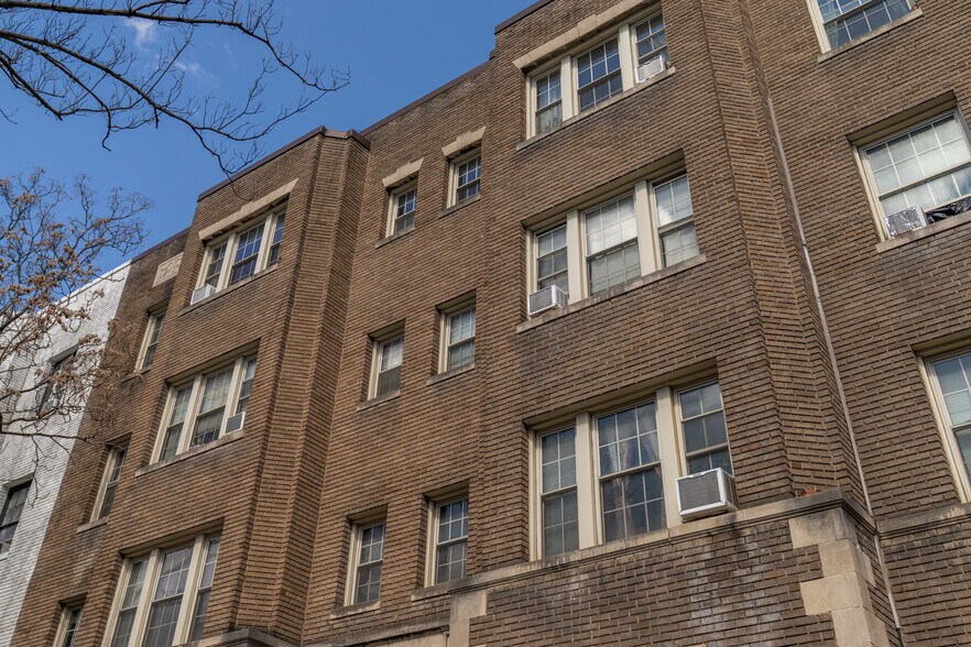1429 Columbia Rd NW, Washington, DC à vendre - Photo de l’immeuble – Image 3 sur 9