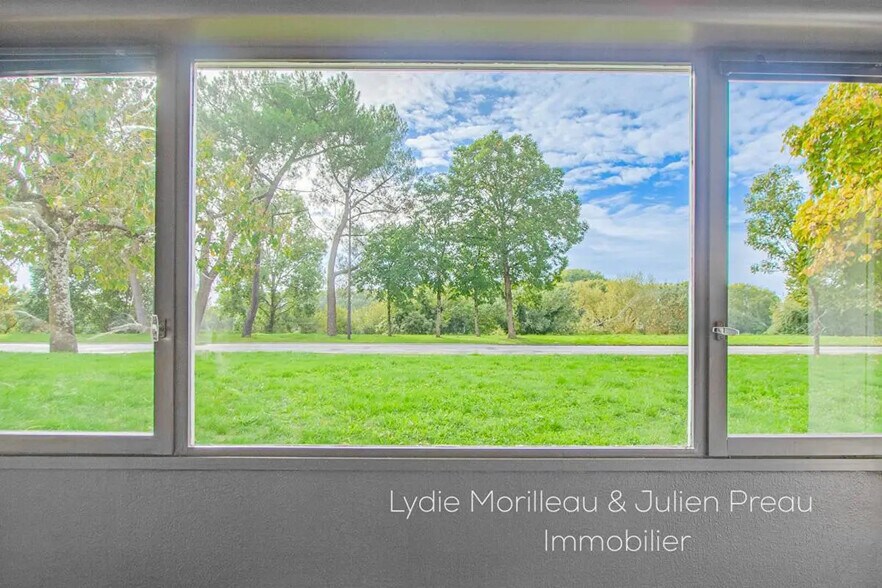 Local d'activités dans Nantes à vendre - Photo de l’immeuble – Image 1 sur 8