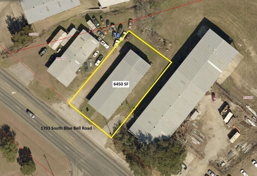 1703 Blue Bell Rd., Brenham, TX à vendre - Aérien – Image 2 sur 14