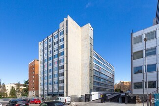 Plus de détails pour Calle de Castelló, 128, Madrid - Bureau à louer