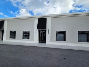 2050 S Federal Hwy, Fort Lauderdale, FL à louer Photo de l’immeuble– Image 2 sur 13