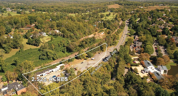 2845 Ivy Rd, Charlottesville, VA à vendre - Photo de l’immeuble – Image 2 sur 44
