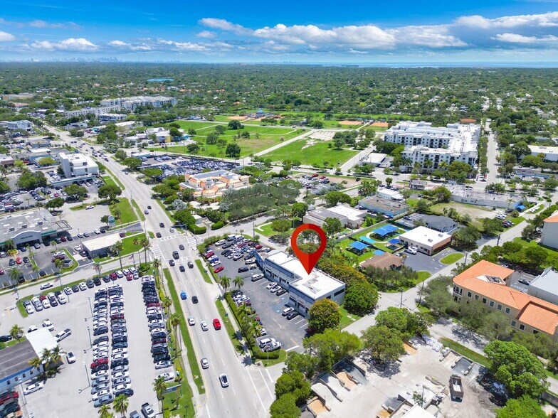 17801 S Dixie Hwy, Miami, FL à vendre - Photo de l’immeuble – Image 3 sur 5