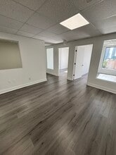 1920 E Hallandale Beach Blvd, Hallandale Beach, FL à louer Photo intérieure– Image 2 sur 7