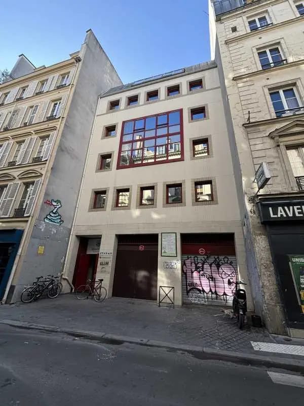 9 Rue D'Enghien, Paris à louer Photo de l’immeuble– Image 1 sur 7