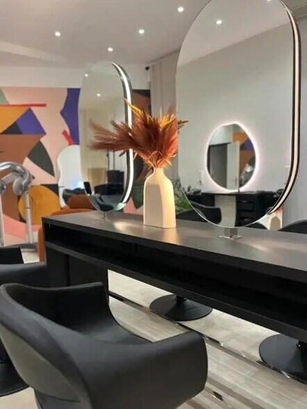 Local commercial dans Lyon à louer - Photo intérieure – Image 1 sur 3