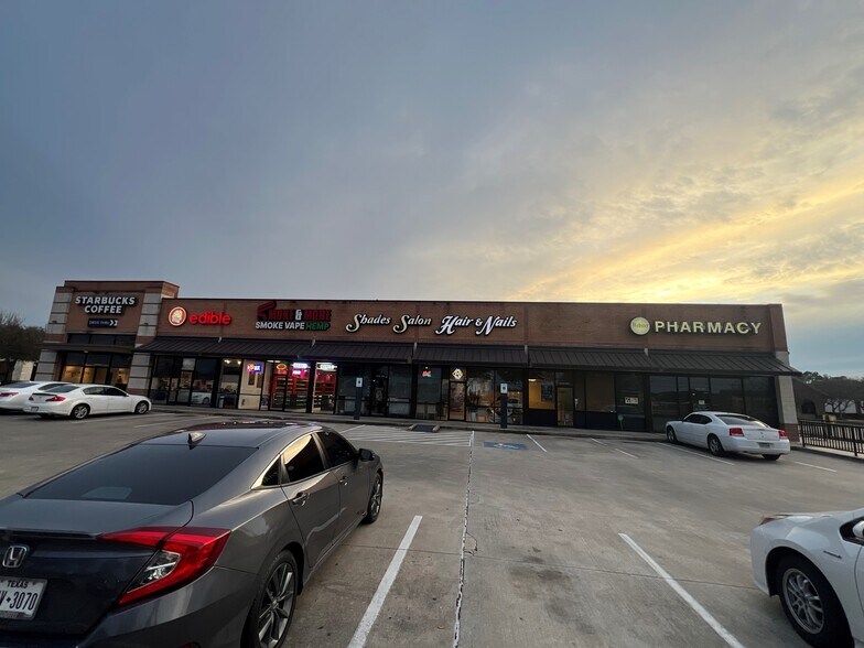 13914 Highway 3, Webster, TX à louer - Photo de l’immeuble – Image 2 sur 2