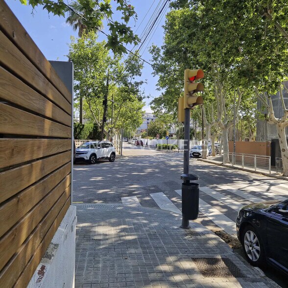 Terrain dans Castelldefels, Barcelona à vendre - Photo de l’immeuble – Image 3 sur 5