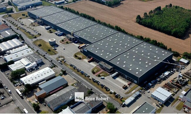 Plus de détails pour 1-11 Rue De La Fonderie, Genas - Industriel/Logistique à louer