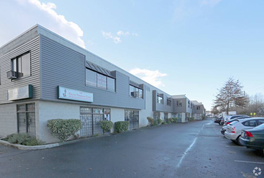 7550 River Rd, Delta, BC à louer - Photo de l’immeuble – Image 3 sur 21