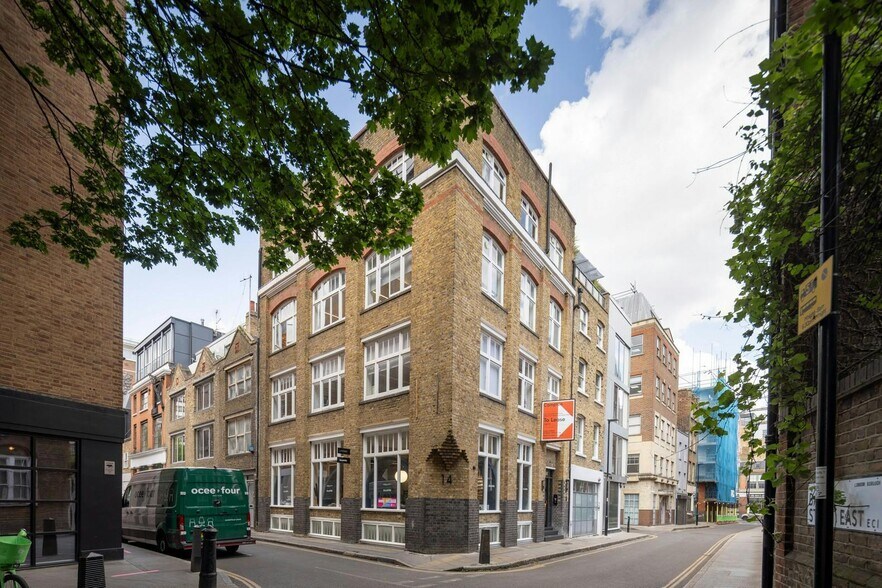 14 Baltic St E, Londres à louer - Photo de l’immeuble – Image 2 sur 12