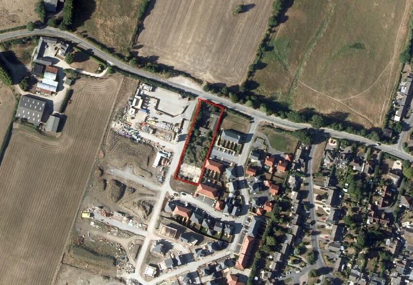 Highworth Rd, Faringdon à vendre - Photo de l’immeuble – Image 1 sur 5