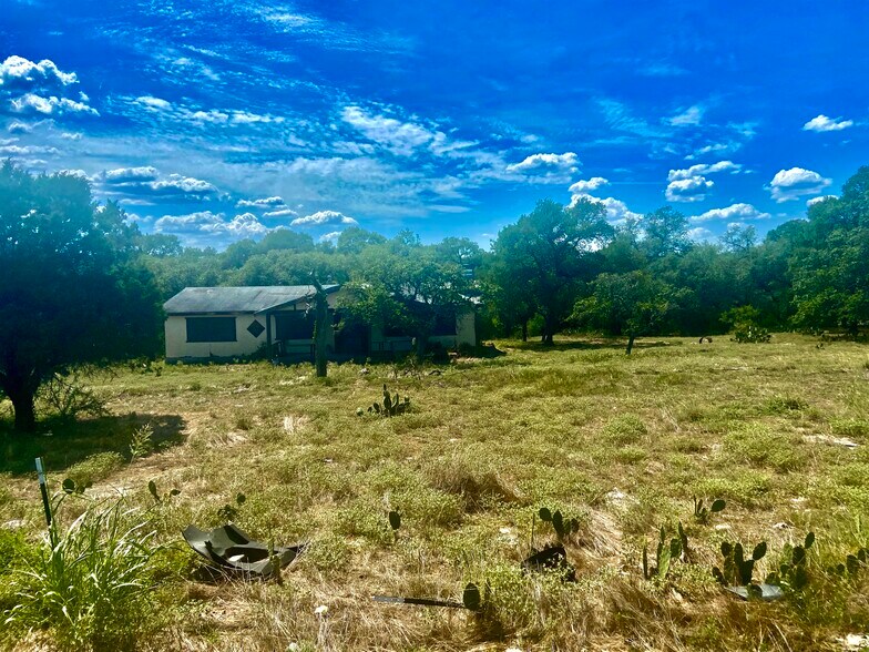 11234 Spring Branch Rd, Spring Branch, TX à louer - Photo principale – Image 1 sur 4