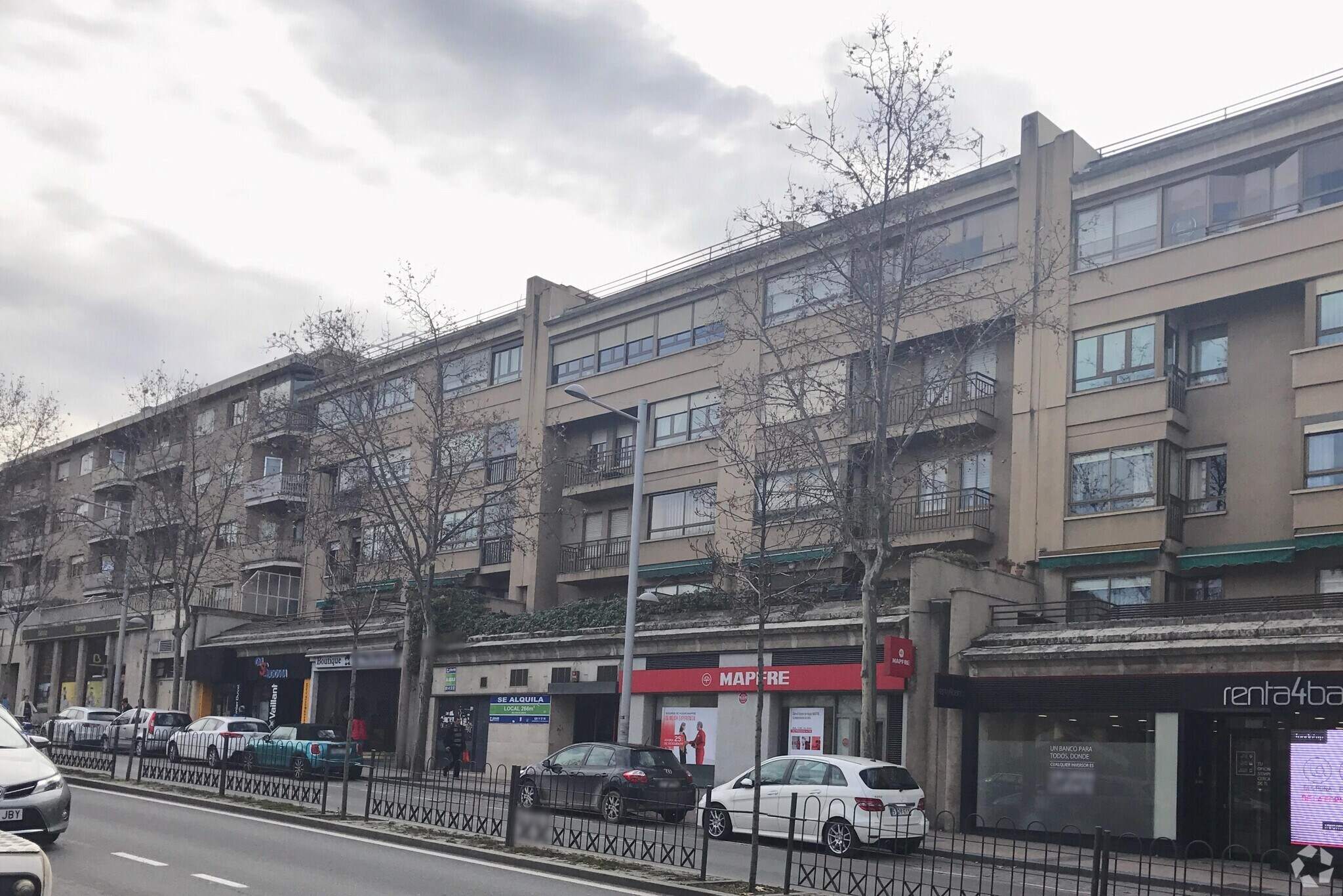 Immeuble residentiel dans Segovia, Segovia à vendre Photo principale– Image 1 sur 3