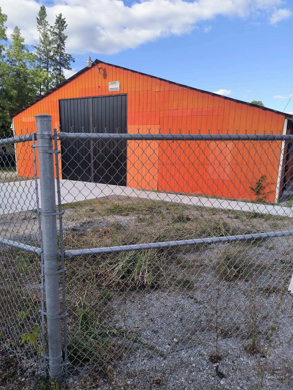 1720 Kirkfield Rd, Kirkfield, ON à louer Photo principale– Image 1 sur 3