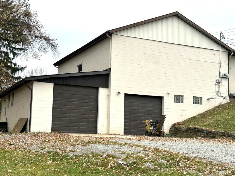 7550 Saltsburg Rd, Pittsburgh, PA à louer - Photo de l’immeuble – Image 2 sur 8