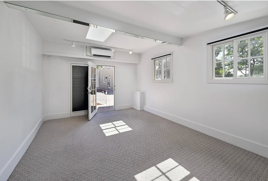 417 E Palace Ave, Santa Fe, NM à louer - Photo de l’immeuble – Image 3 sur 9