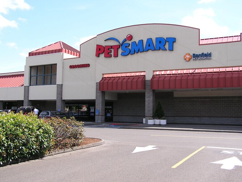 300-900 NW Eastman Pky, Gresham, OR à louer - Photo de l’immeuble – Image 3 sur 25