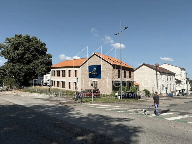 Plus de détails pour 11 Rue De Saint Gence, Limoges - Local commercial à louer