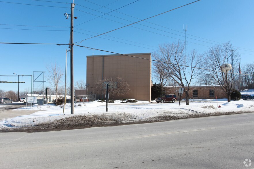 5505 Cr-19, Shorewood, MN à louer - Photo de l’immeuble – Image 2 sur 2