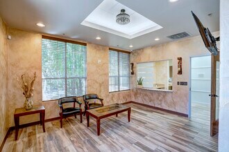 7711 San Jacinto Pl, Plano, TX à louer Photo intérieure– Image 2 sur 29