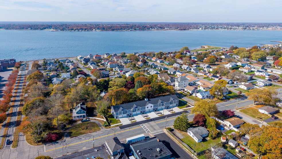 25-51 Brock Ave, New Bedford, MA à vendre - Photo de l’immeuble – Image 2 sur 43