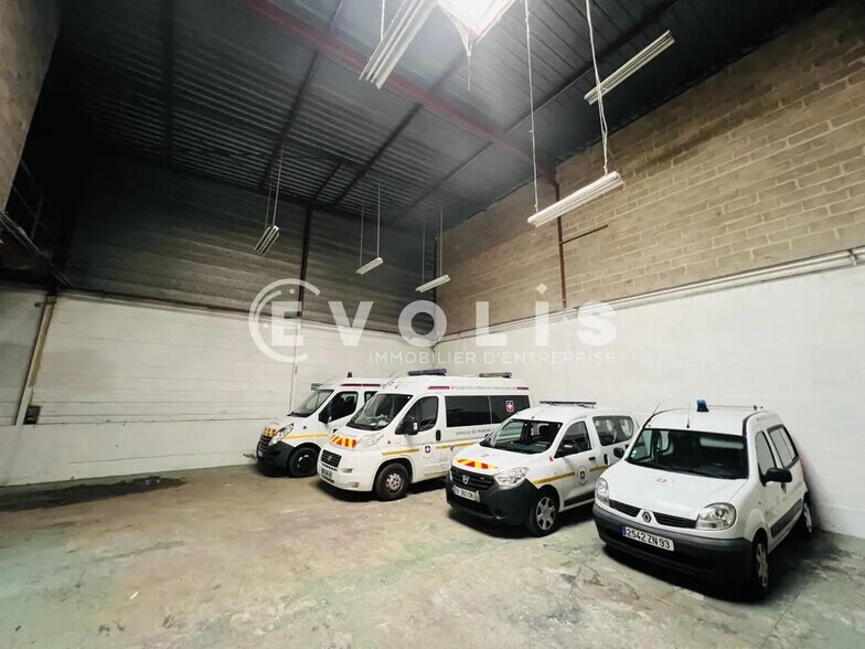 Bureau dans Noisy-le-Grand à louer - Photo de l’immeuble – Image 1 sur 6