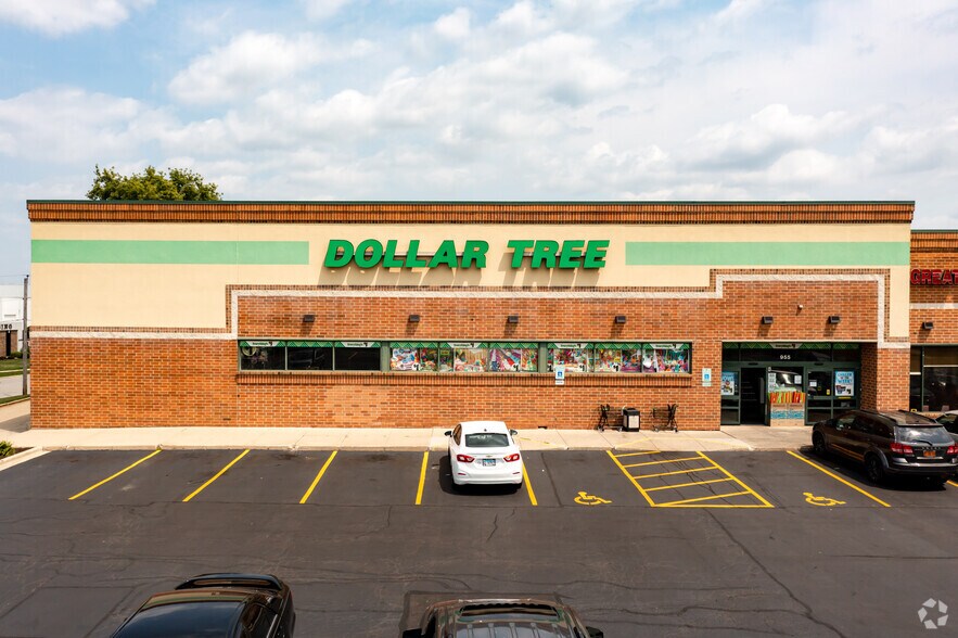 943-955 N McLean Blvd, Elgin, IL à louer - Photo de l’immeuble – Image 2 sur 26