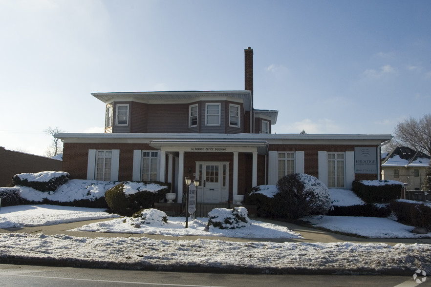 130 N La Grange Rd, La Grange, IL à vendre - Photo de l’immeuble – Image 1 sur 6