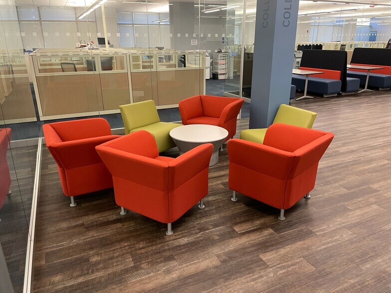 6525 W Campus Oval, New Albany, OH à louer - Photo intérieure – Image 3 sur 19