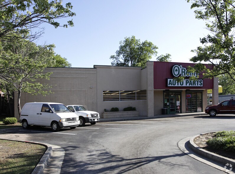 1175 Ralph David Abernathy Blvd SW, Atlanta, GA à vendre - Photo de l’immeuble – Image 2 sur 2