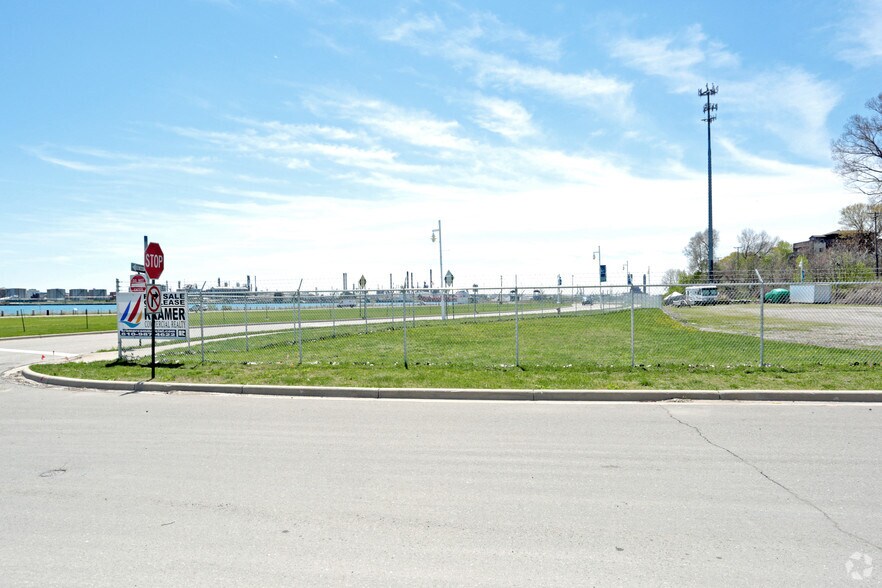 300 Griswold St, Port Huron, MI à vendre - Autre – Image 2 sur 2