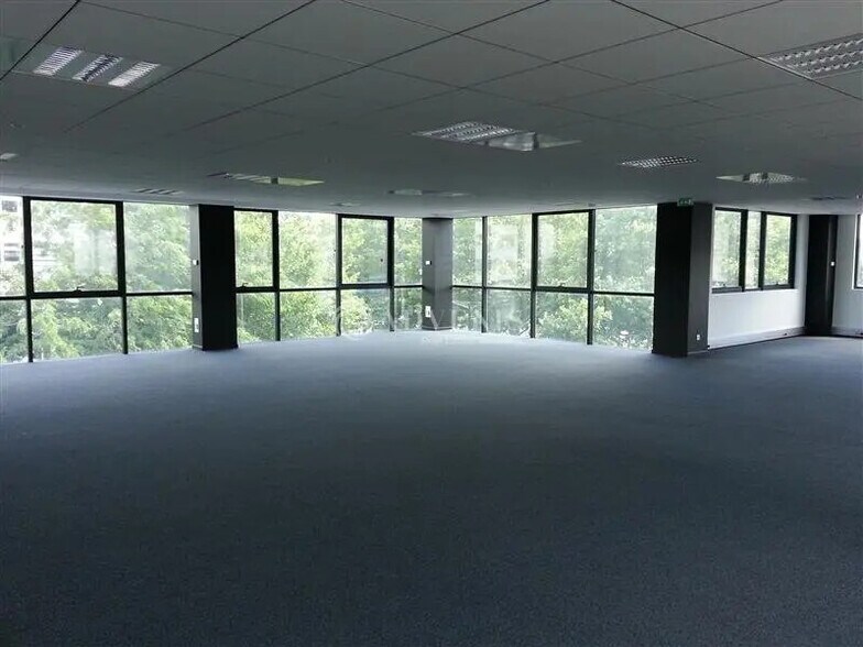 Bureau dans Chelles à louer - Photo de l’immeuble – Image 3 sur 10