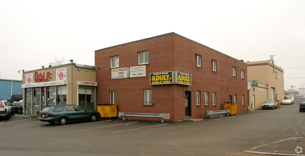 55 American Legion Hwy, Revere, MA à louer - Photo de l’immeuble – Image 3 sur 8