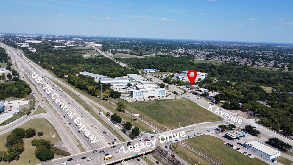 6812 Avenue K, Plano, TX à louer - Photo de l’immeuble – Image 2 sur 55