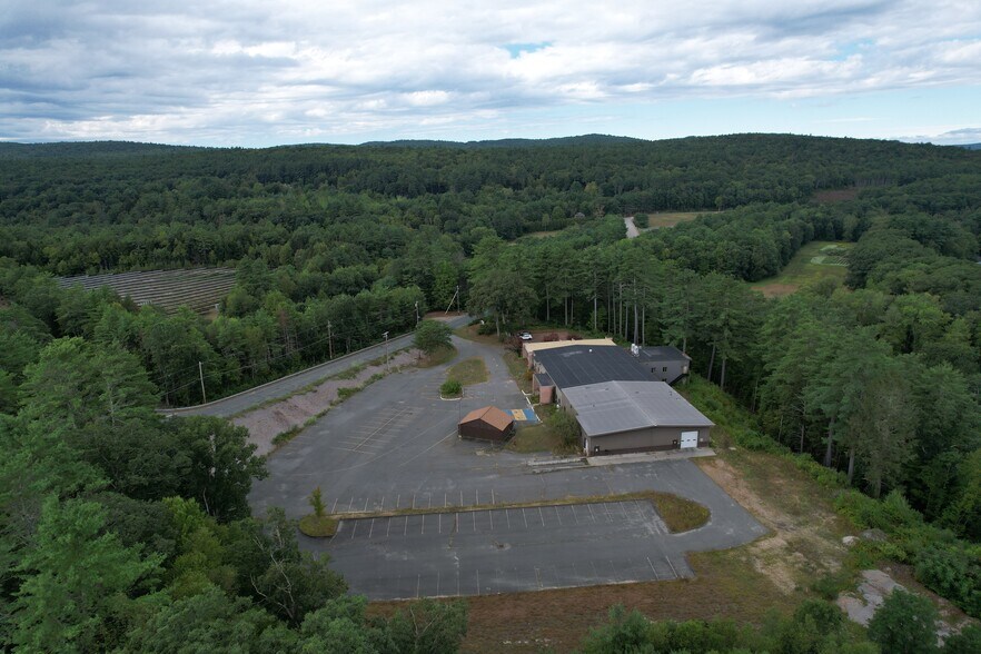 450 W River St, Orange, MA à vendre - Aérien – Image 3 sur 21