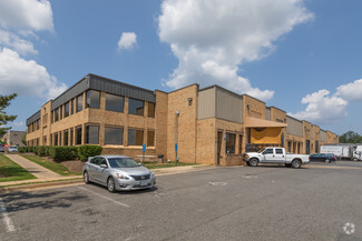 Plus de détails pour 7520-7522 Fullerton Rd, Springfield, VA - Local d'activités à louer