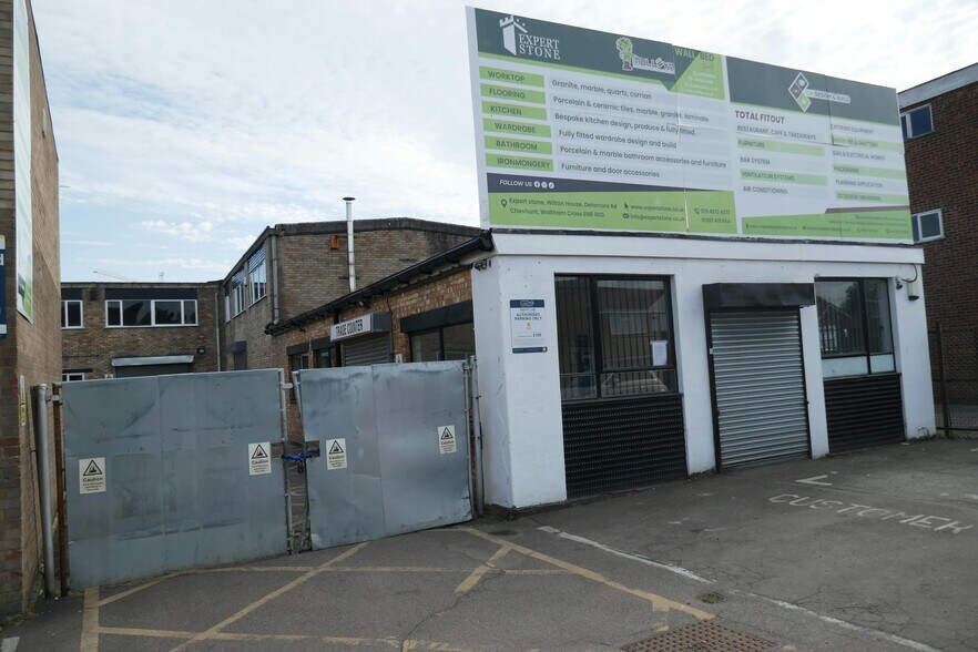 Cadmore Ln, Cheshunt à louer - Photo de l’immeuble – Image 3 sur 4