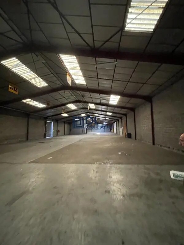 Plus de détails pour Industriel/Logistique à louer