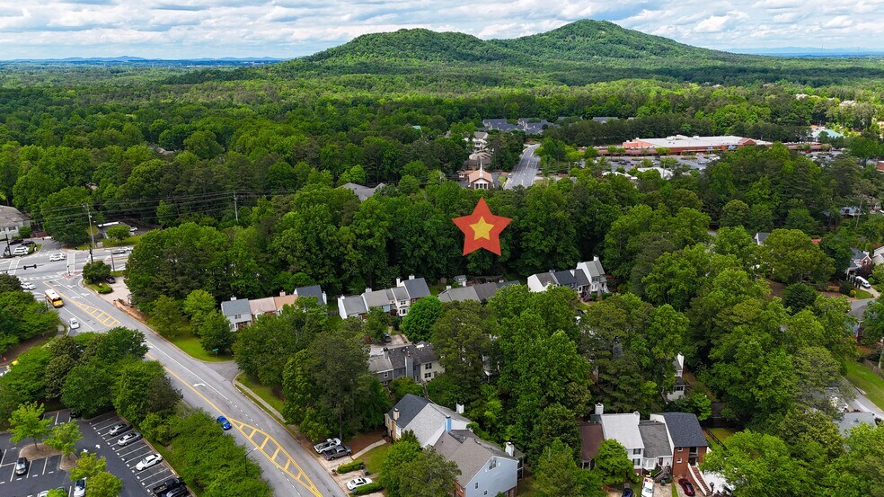 1141 Whitlock Ave SW, Marietta, GA à vendre - Photo de l’immeuble – Image 1 sur 25