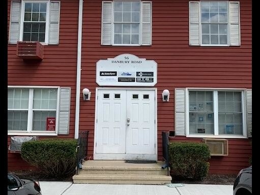 56 Danbury Rd, New Milford, CT à vendre - Photo de l’immeuble – Image 2 sur 6