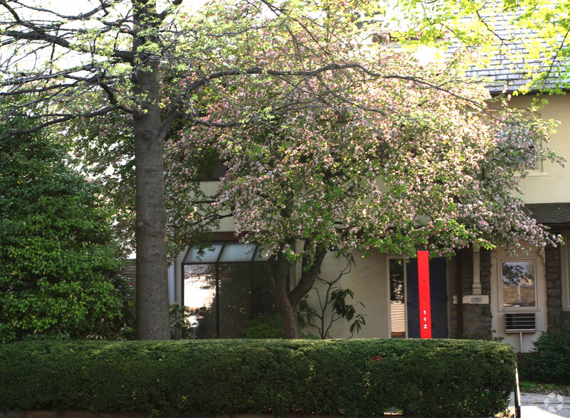 114 Old York Rd, Jenkintown, PA à vendre - Photo de l’immeuble – Image 2 sur 5