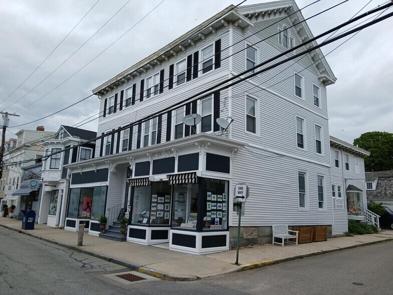 119 Water St, Stonington, CT à vendre - Photo de l’immeuble – Image 3 sur 105