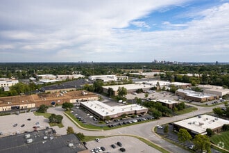 9355-9375 Dielman Industrial Dr, Olivette, MO - Vue aérienne vue de carte - Image1