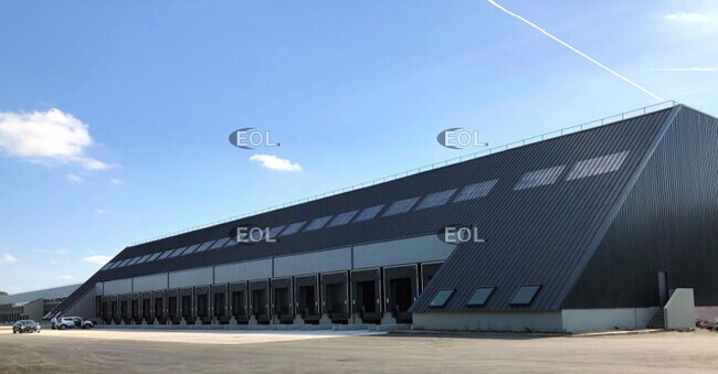 Plus de détails pour Industriel/Logistique à louer
