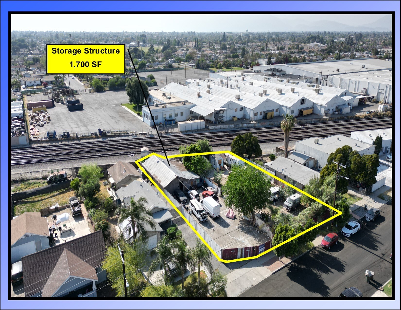 1157 N 7th St, Colton, CA à vendre Photo de l’immeuble– Image 1 sur 12
