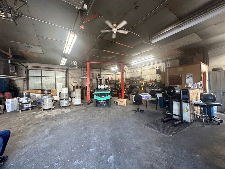 1602 E Cass St, Joliet, IL à vendre - Photo de l’immeuble – Image 3 sur 6