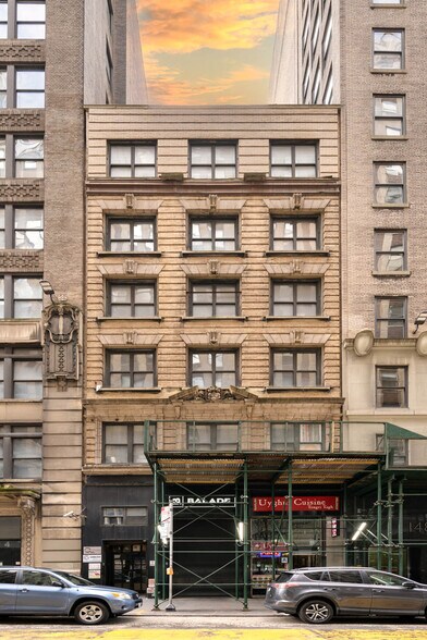 144 W 37th St, New York, NY à louer - Photo de l’immeuble – Image 2 sur 6
